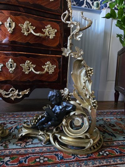 Pair of bronze fireplaces with children, Louis XV style.