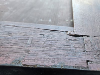 Pierre I Roussel, Commode D’entre Deux D’époque Louis XV. 