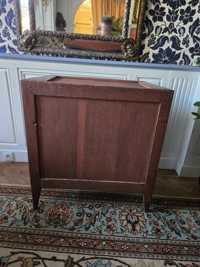 Pierre I Roussel, Commode D’entre Deux D’époque Louis XV. 