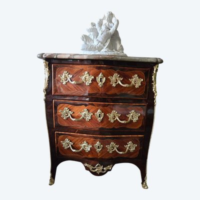 Pierre I Roussel, Commode D’entre Deux D’époque Louis XV. 