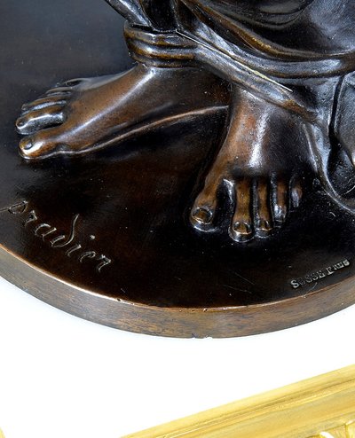 Grande paire de candélabres à l’antique signée James Pradier