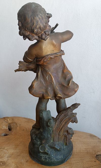 Auguste MOREAU Scultura Spelter "Il bambino con l'anatra" Medaglia d'oro