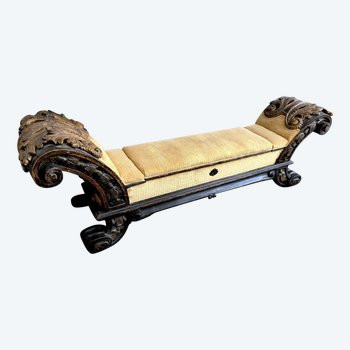 Neoclassical Italian bench, 18th century