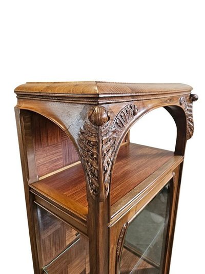 Art Nouveau display case from the Nancy School "Scolopendre Fern"