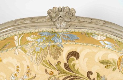 Canapé d’époque Louis XV en Hêtre Laqué estampillé par Jean-Baptiste Delaunay, Vers 1770