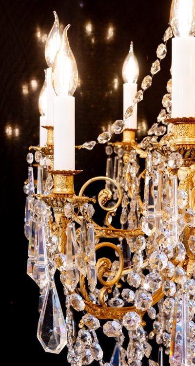 Louis XVI Style Chandelier in Gilt Bronze and Cut Crystal, Signed Portieux
