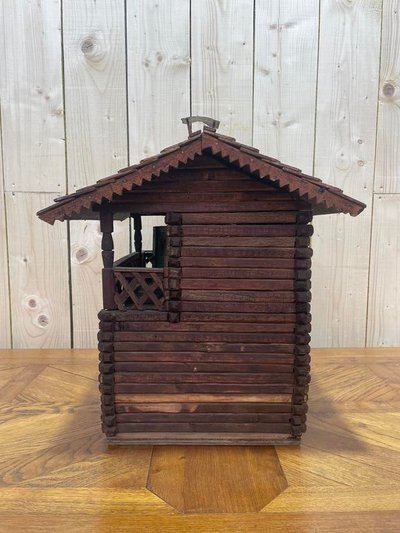 Holz Chalet -Modell