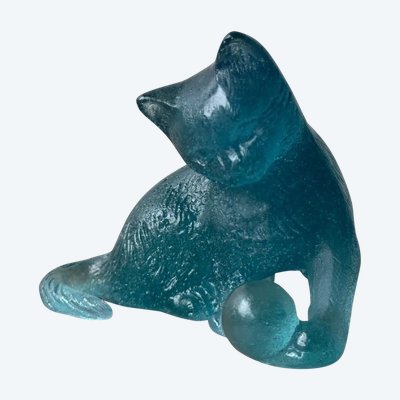 Daum France cat playing with a glass paste ball