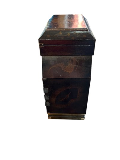 Cabinet - Japan - Meiji period (1868 - 1912)