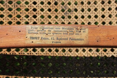 Curved Wooden Bench No. 5 Signed De Thonet 19th Century