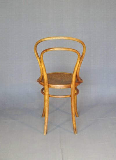 Set of 4 bistro chairs by Kohn No. 30 with wooden seats, circa 1910, no. Thonet
