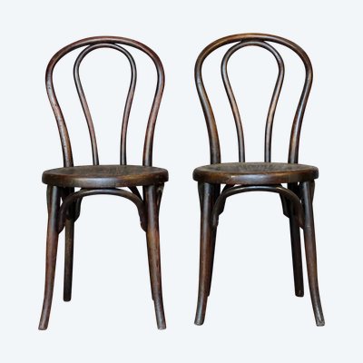 Two Fischel chairs No. 18 1/2, wooden seat. Circa 1910 - no. Thonet -