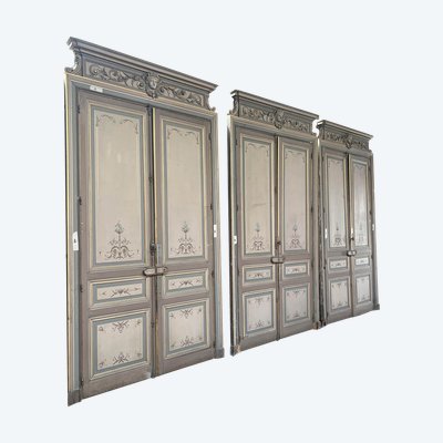 Set di porte doppie con telaio e traverso