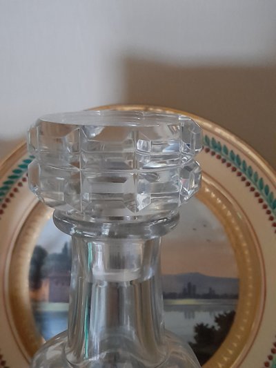 Baccarat carafe and its crystal stopper