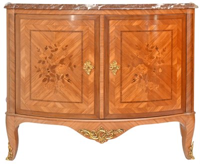 Credenza intarsiata in stile Luigi XV