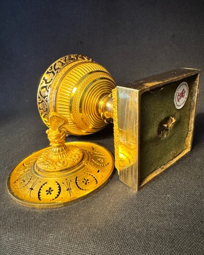 Calamaio Impero "Coppa bruciaprofumi" in bronzo dorato
