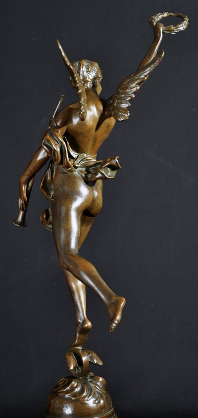 Bronzo intitolato "Ai Vincitori" firmato A.Manuela fine XIX secolo