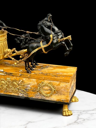 EMPIRE CLOCK IN BRONZE WITH 2 PATINAS AND SIENNA MARBLE "CHAIR CLOCK 1880"