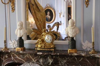 Coppia di busti in marmo raffiguranti Carlo I, re d'Inghilterra, ed Enrico IV, re di Francia