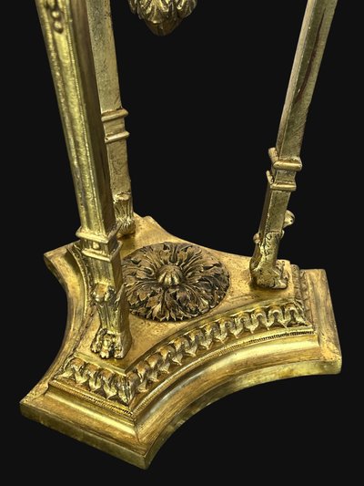 ANTIQUE EMPIRE STYLE LAMP IN BRONZE AND BRASS WITH DECORATED SHEET METAL LAMPSHADE