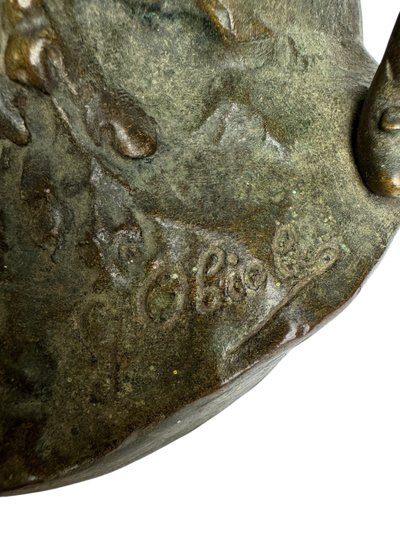 Gustavo Obiols Figura in bronzo, donna nuda