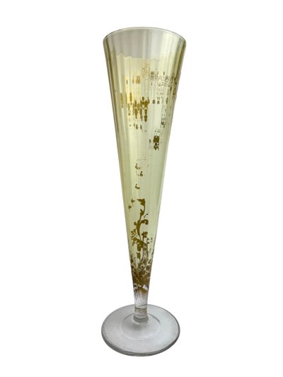 Baccarat - Conical Vase with Flower Branches Decor