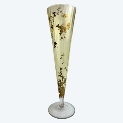 Baccarat - Conical Vase with Flower Branches Decor