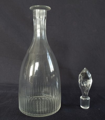Decanter per vino in cristallo tagliato Baccarat o Le Creusot - XIX secolo circa 1840