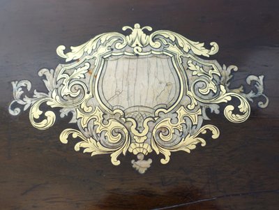 Large Napoleon III jewelry box / cassette in brass and mother-of-pearl marquetry