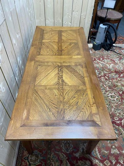 Table de ferme en chêne parqueté 