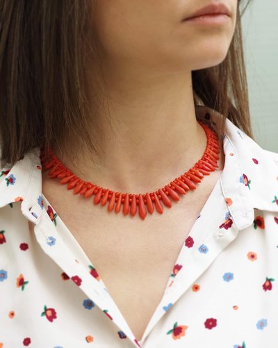 Collier corail Art Deco avec fermoir or 18k, batonnets, Bijou Art Deco, bijou ancien, méditerranée