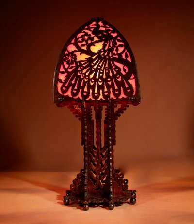 Amsterdam School, 1900-1920. Very impressive and elegant openwork wooden table lamp.