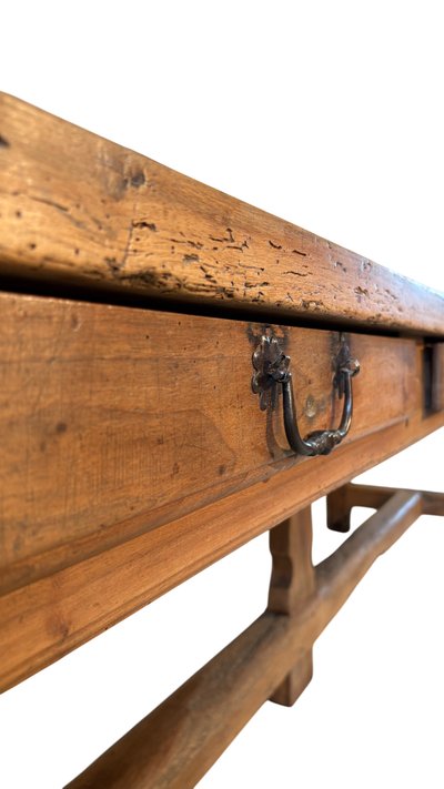 Table Fratino Noyer Valdôtain 1700