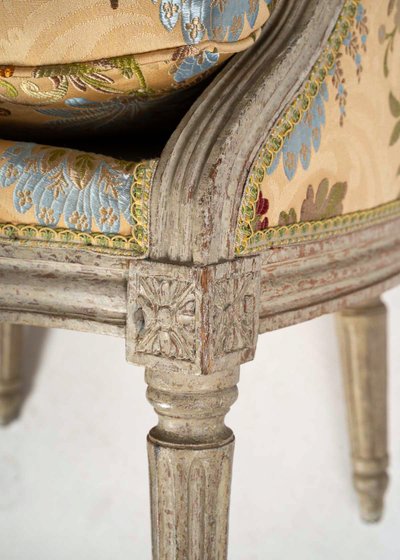 Denis Julienne, Master in 1775: Pair of Louis XVI Period Armchairs with Medallion Backs