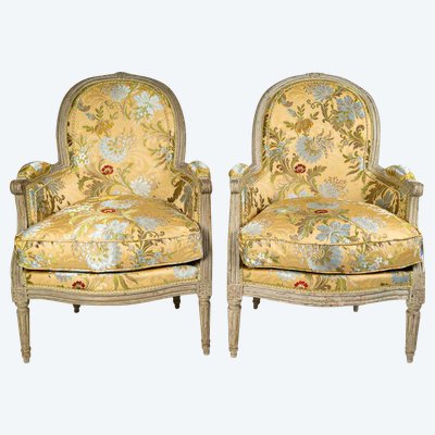 Denis Julienne, Master in 1775: Pair of Louis XVI Period Armchairs with Medallion Backs