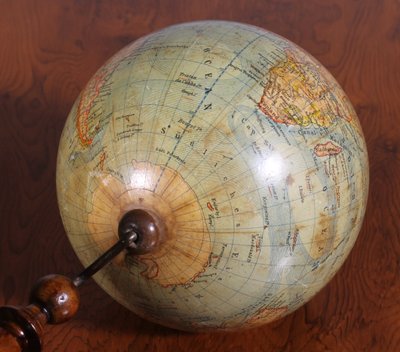 Terrestrial Globe Erd Globus - 19th Century