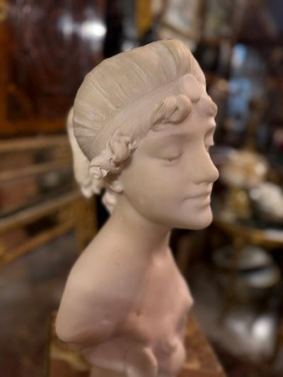 BUSTO DI DONNA IN MARMO DEL XIX SECOLO 