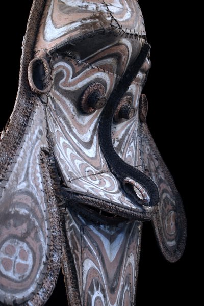 Masque de pignon, art tribal , art océanien, art traditionnel, Papouasie Nouvelle Guinée