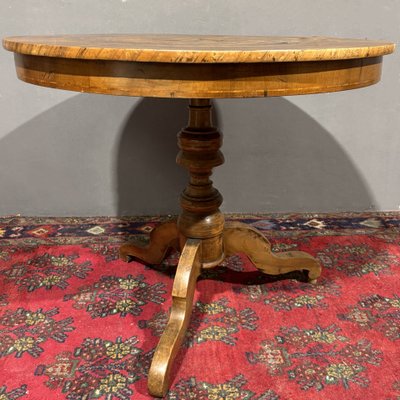 Table ancienne marquetée de Sorrente, 19ème siècle