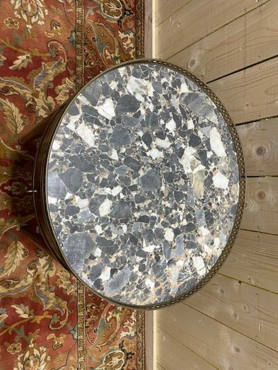 Table bouillotte de style Louis XVI en marqueteriie et marbre