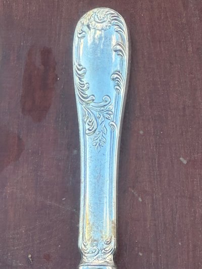 12 Saint Médard knives