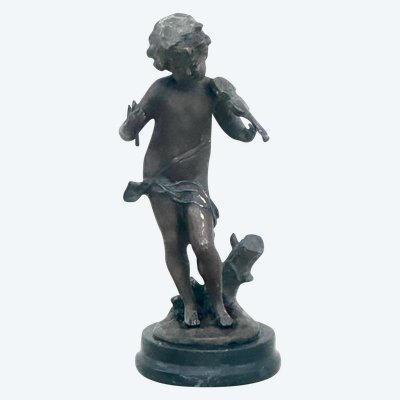 Child violinist