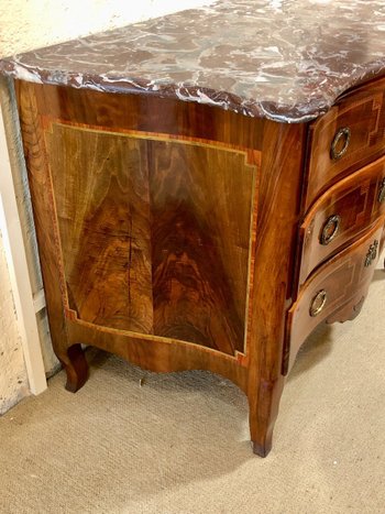 Commode Grenobloise. France, XVIIIe siècle