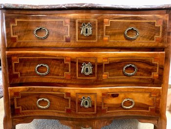 Commode Grenobloise. France, XVIIIe siècle