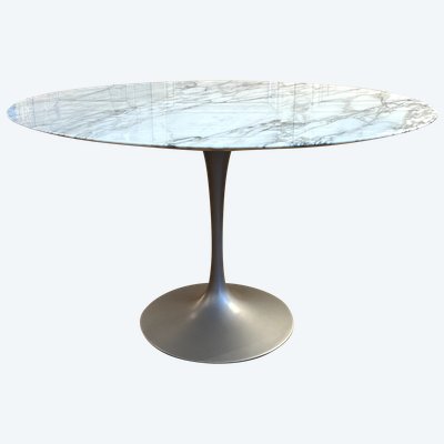 KNOLL - Eero Saarinen - Table Tulip