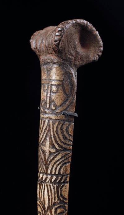 Knochendolch, Stammeskunst, Ozeanische Kunst, Ozeanien, traditionelle Waffe, Papua-Neuguinea