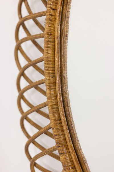 Pair of round rattan mirrors with interlacing. 1980s. LS6358B551M