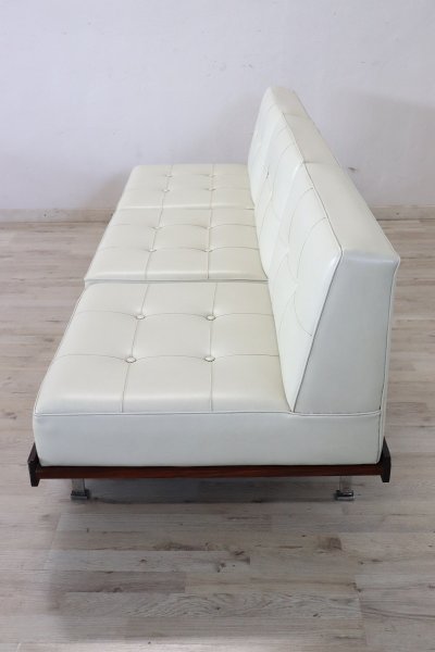 Coppia di divani anni '60 etichetta originale Saporiti