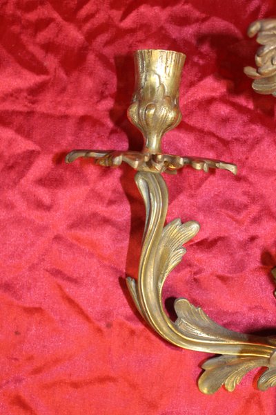 Pair of Louis XV style bronze 3-light wall lights, early 20th century height: 46 cm