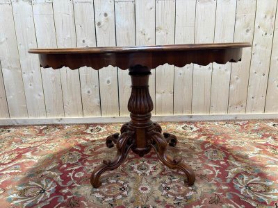 Walnut and ronce medium table